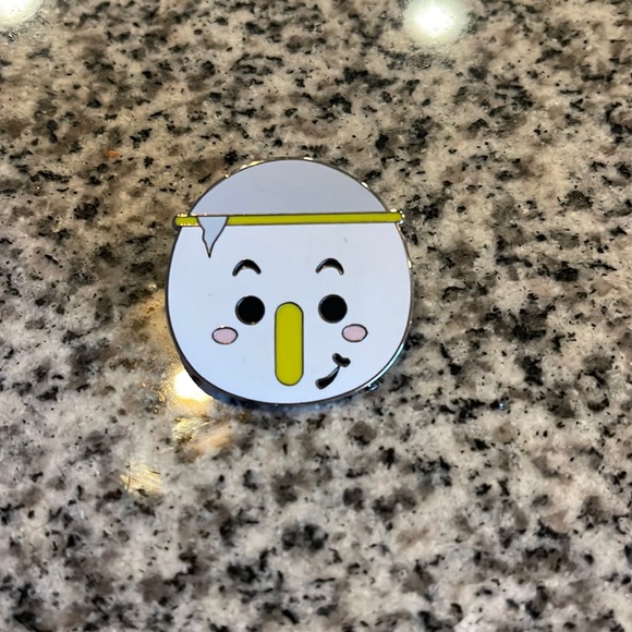 Disney Jewelry - Disney pin